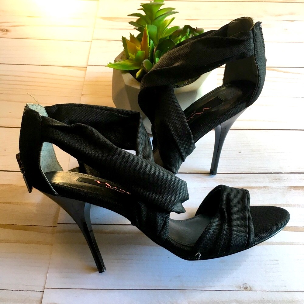 Sexy Black Nina Heals - Worn Once - Size 6-1/2
